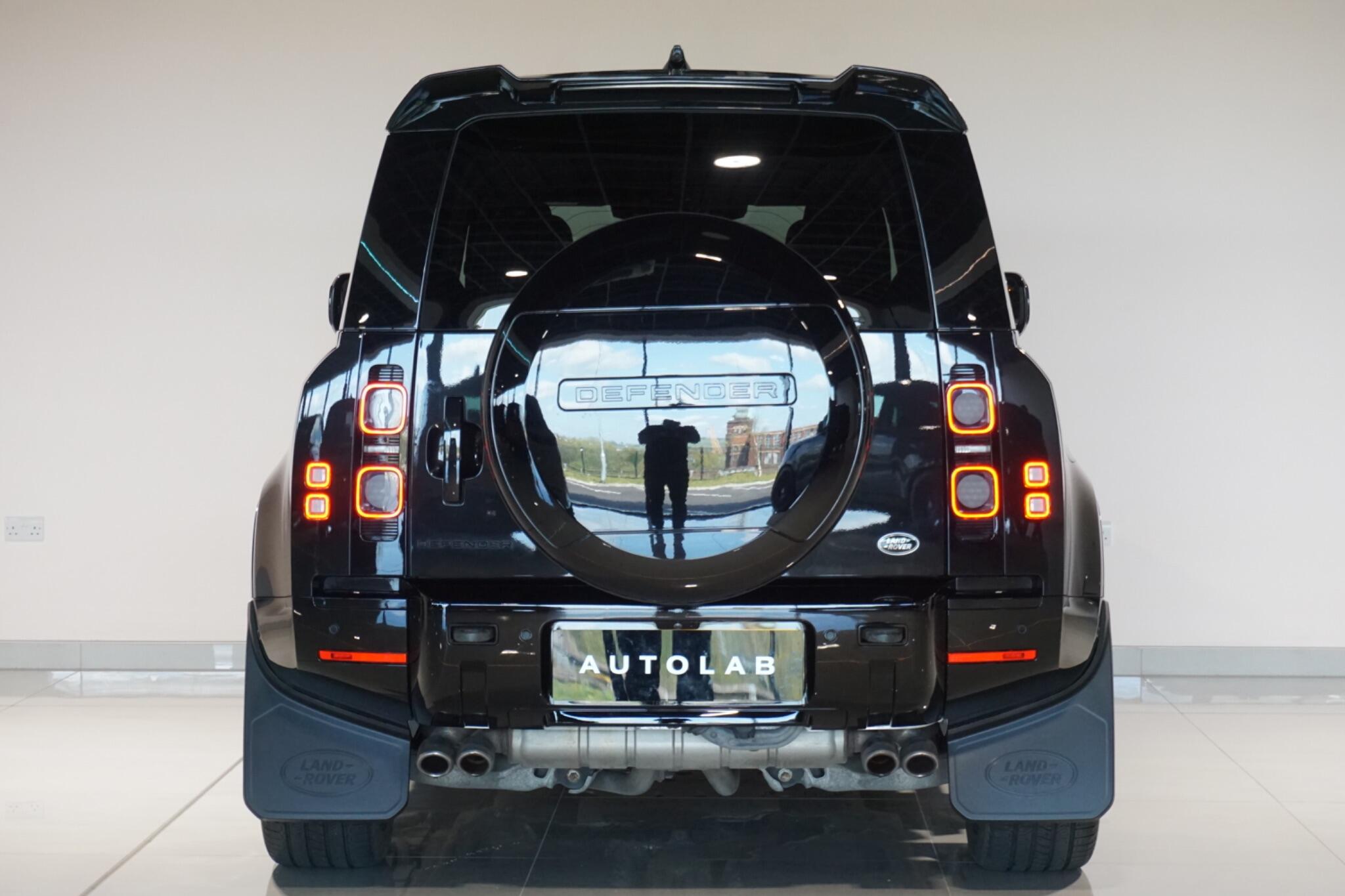 Land Rover Defender 110 5.0 P525 V8 SUV 5dr Petrol Auto 4WD Euro 6 (s/s) (525 ps)